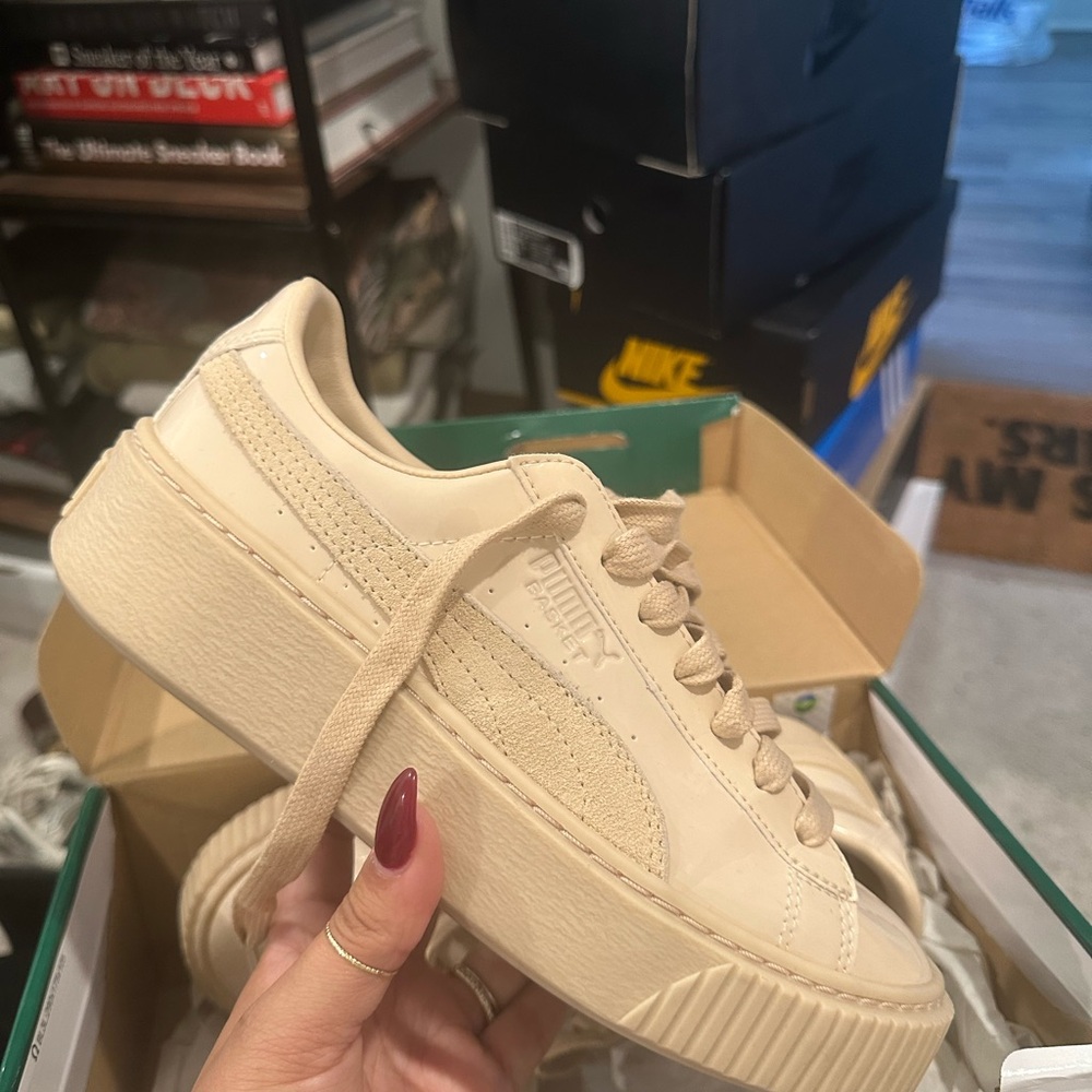 Puma Rihanna Women's Patent Basket platform